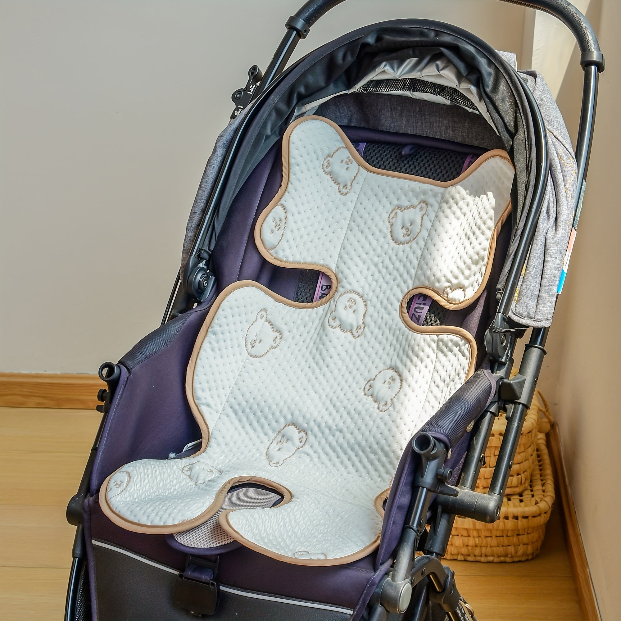 Breathable Printed Bear Stroller Mat for Baby Stroller